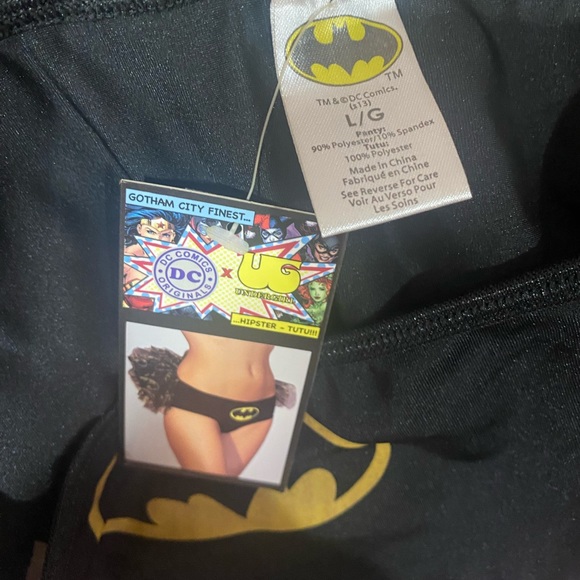DC Comics tutu X Ungergirl Batman panties - Picture 2 of 4